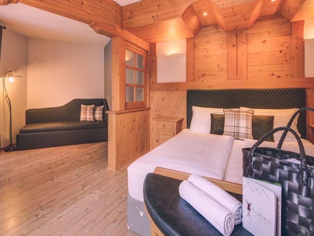 Hotel Madonnina Resort And Wellness ソラーガ エクステリア 写真