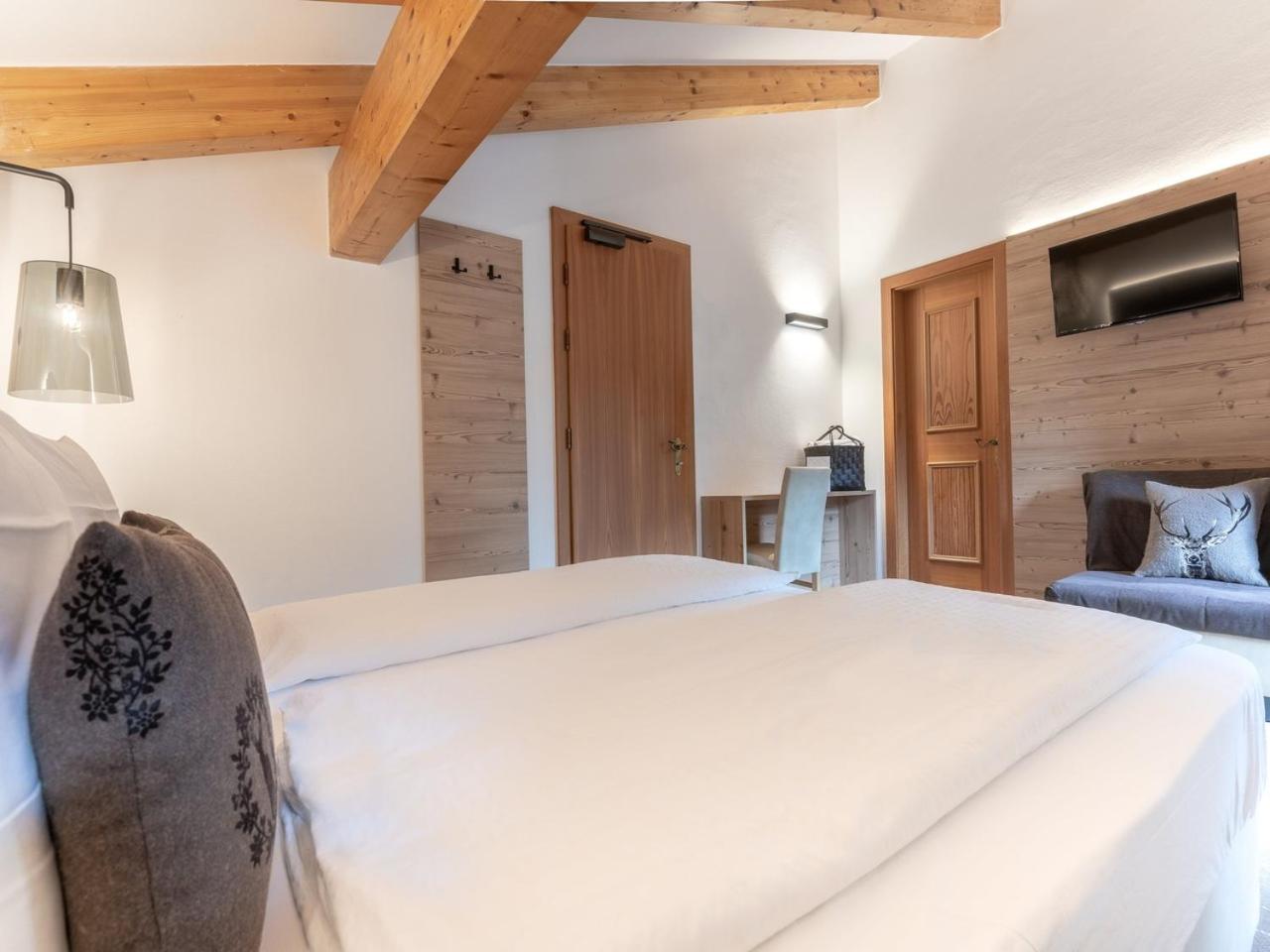 Hotel Madonnina Resort And Wellness ソラーガ エクステリア 写真