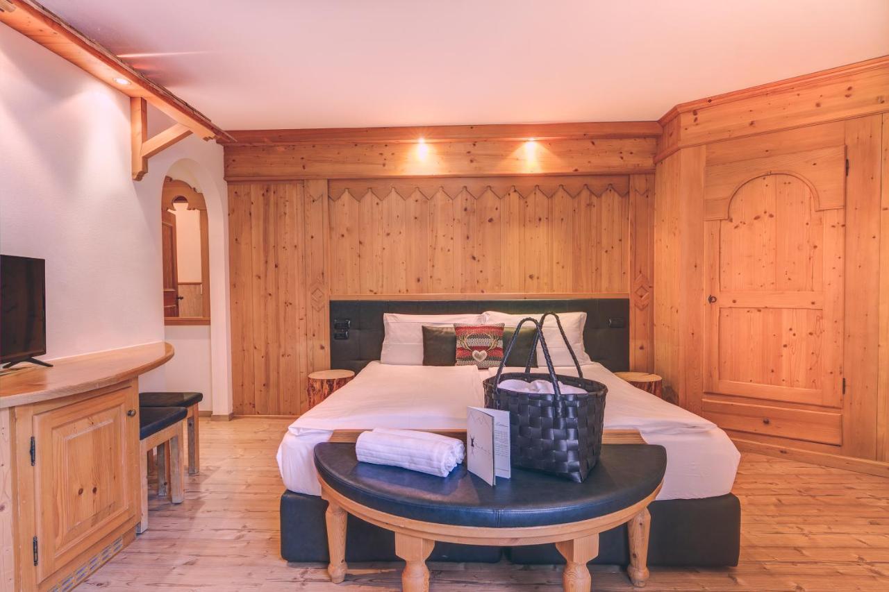 Hotel Madonnina Resort And Wellness ソラーガ エクステリア 写真