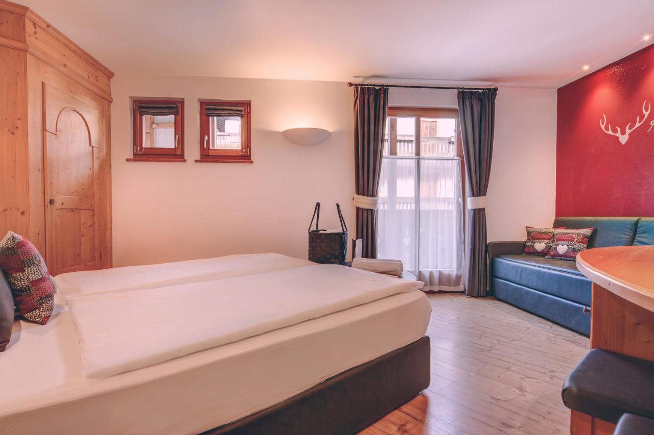 Hotel Madonnina Resort And Wellness ソラーガ エクステリア 写真
